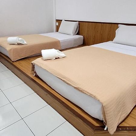 Api-Api Guesthouse Kota Kinabalu Zewnętrze zdjęcie