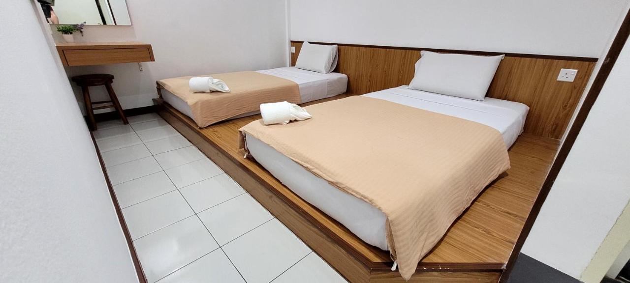 Api-Api Guesthouse Kota Kinabalu Zewnętrze zdjęcie