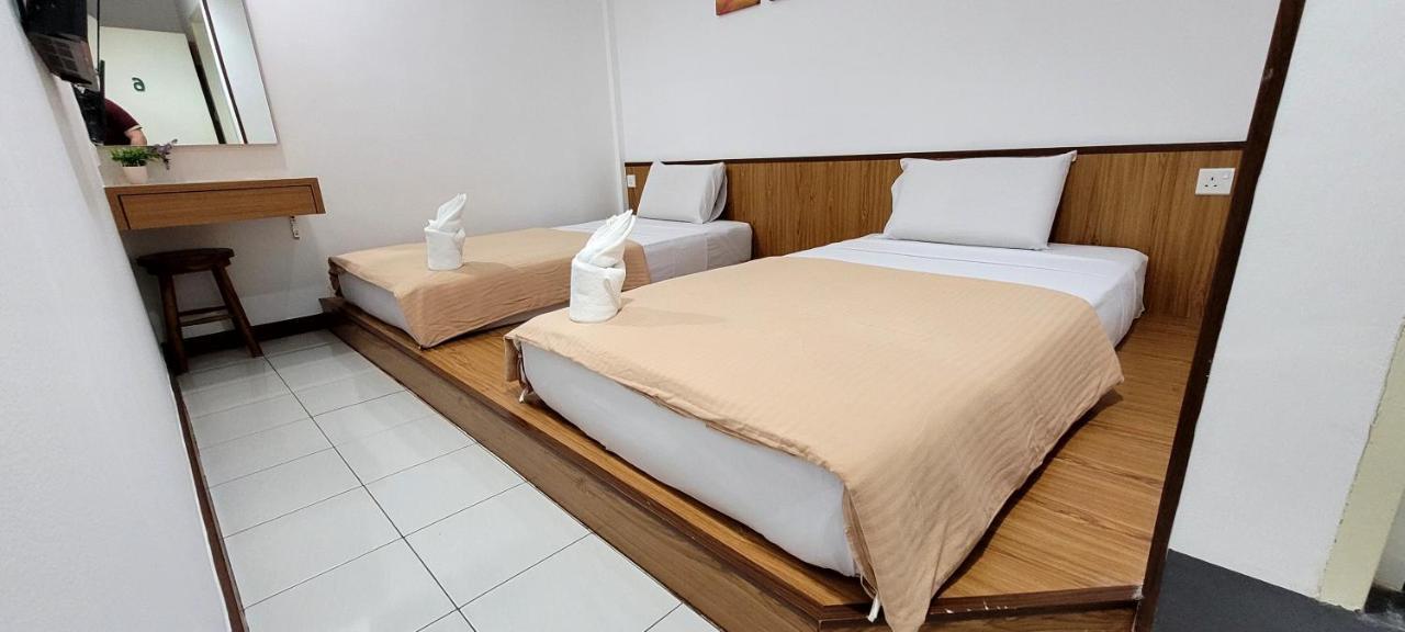 Api-Api Guesthouse Kota Kinabalu Zewnętrze zdjęcie