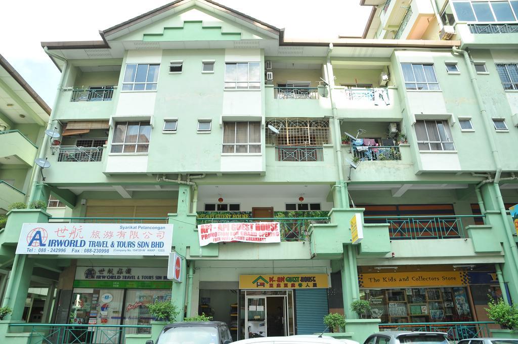 Api-Api Guesthouse Kota Kinabalu Zewnętrze zdjęcie