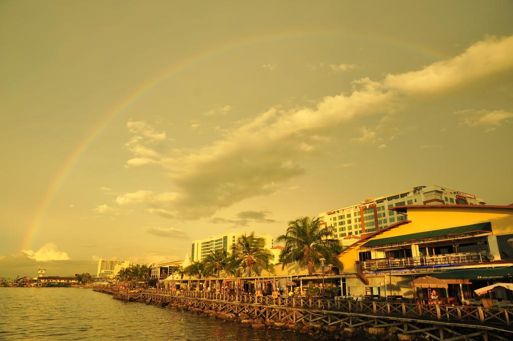 Api-Api Guesthouse Kota Kinabalu Zewnętrze zdjęcie